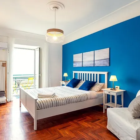 Apartment Pausea